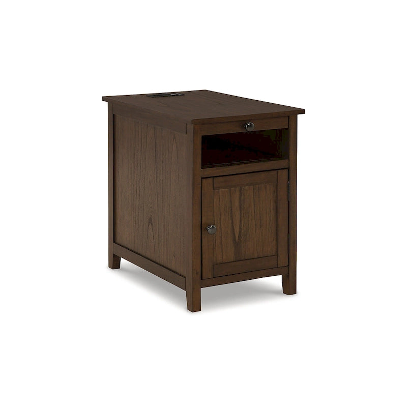 Table d'appoint de style Shaker avec armoire de rangement et port de chargement USB