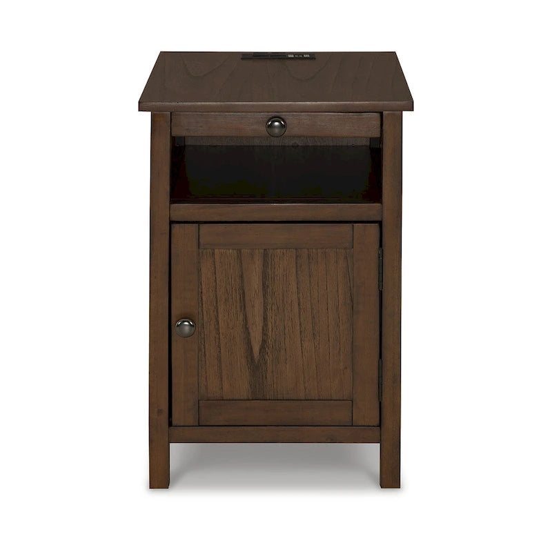 Table d'appoint de style Shaker avec armoire de rangement et port de chargement USB