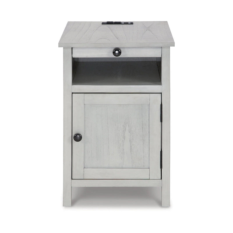 Table d'appoint de style Shaker avec armoire de rangement et port de chargement USB