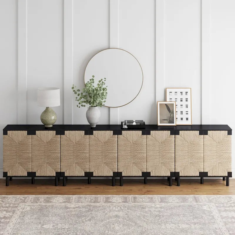 Meuble d'appoint bohème en bois avec portes en jonc de mer naturel et étagère réglable, noir