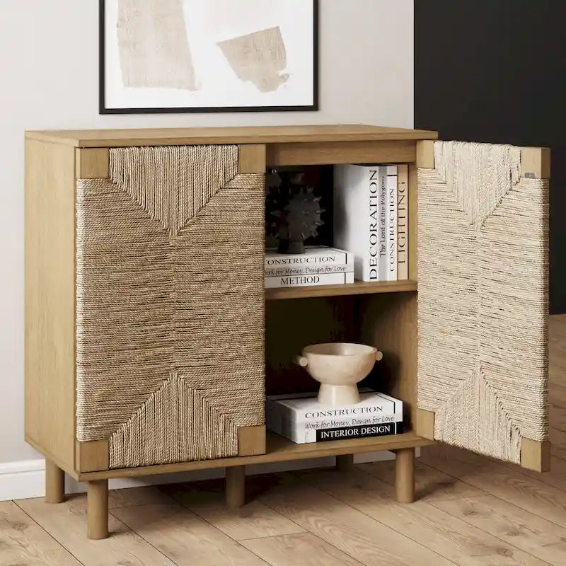 Meuble d'appoint bohème en bois avec portes en jonc de mer naturel et étagère réglable, noir