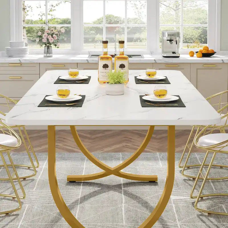 Table à manger rectangulaire 63 pouces, plateau en faux marbre, pieds en X dorés, blanc