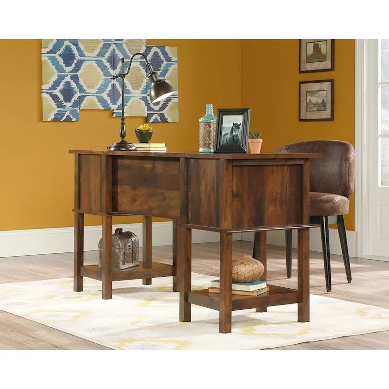 Bureau rustique en bois marron avec tiroirs et étagères de rangement