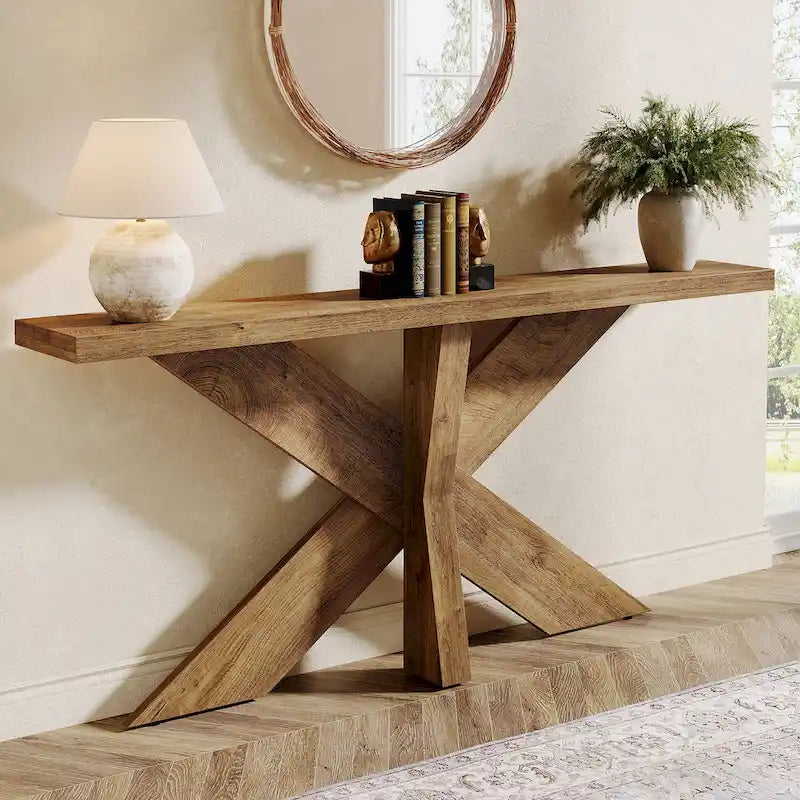 Console en bois rustique grainé avec base géométrique en X, style ferme